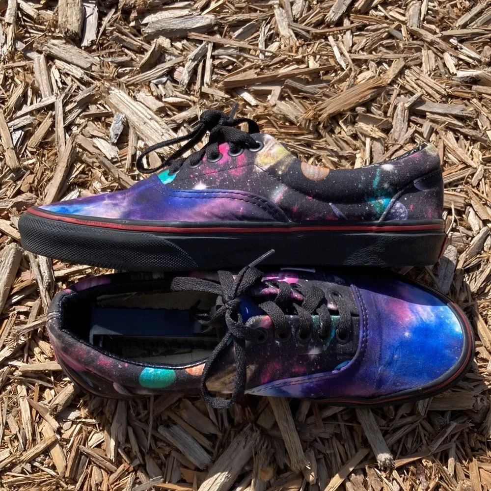 Custom Galaxy Vans 👟 🌌 - Picture 6 of 7